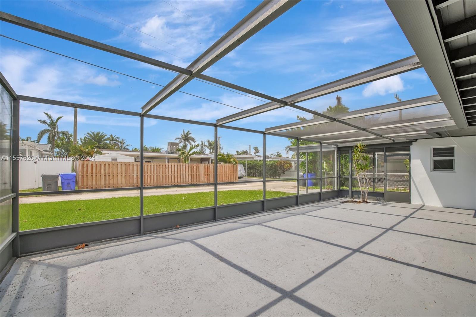 1326 Arthur St, Hollywood, Florida 33019, 3 Bedrooms Bedrooms, ,2 BathroomsBathrooms,Residential,For Sale,1326 Arthur St,A11557820