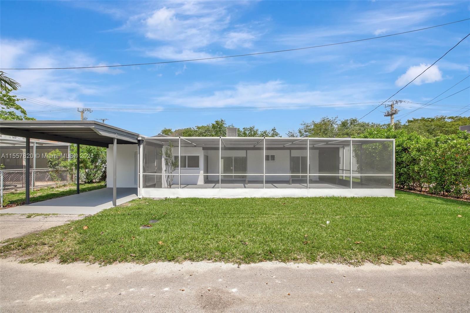 1326 Arthur St, Hollywood, Florida 33019, 3 Bedrooms Bedrooms, ,2 BathroomsBathrooms,Residential,For Sale,1326 Arthur St,A11557820