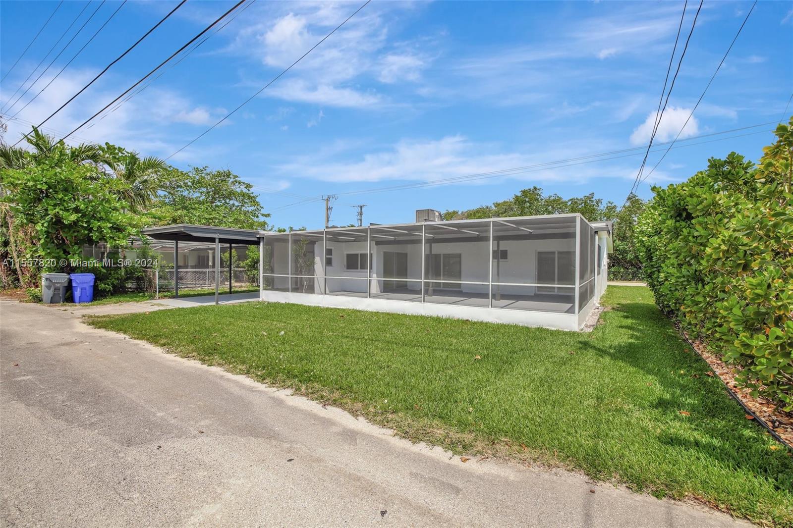 1326 Arthur St, Hollywood, Florida 33019, 3 Bedrooms Bedrooms, ,2 BathroomsBathrooms,Residential,For Sale,1326 Arthur St,A11557820