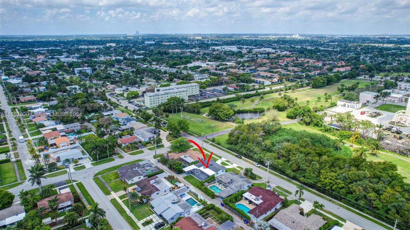 1326 Arthur St, Hollywood, Florida 33019, 3 Bedrooms Bedrooms, ,2 BathroomsBathrooms,Residential,For Sale,1326 Arthur St,A11557820