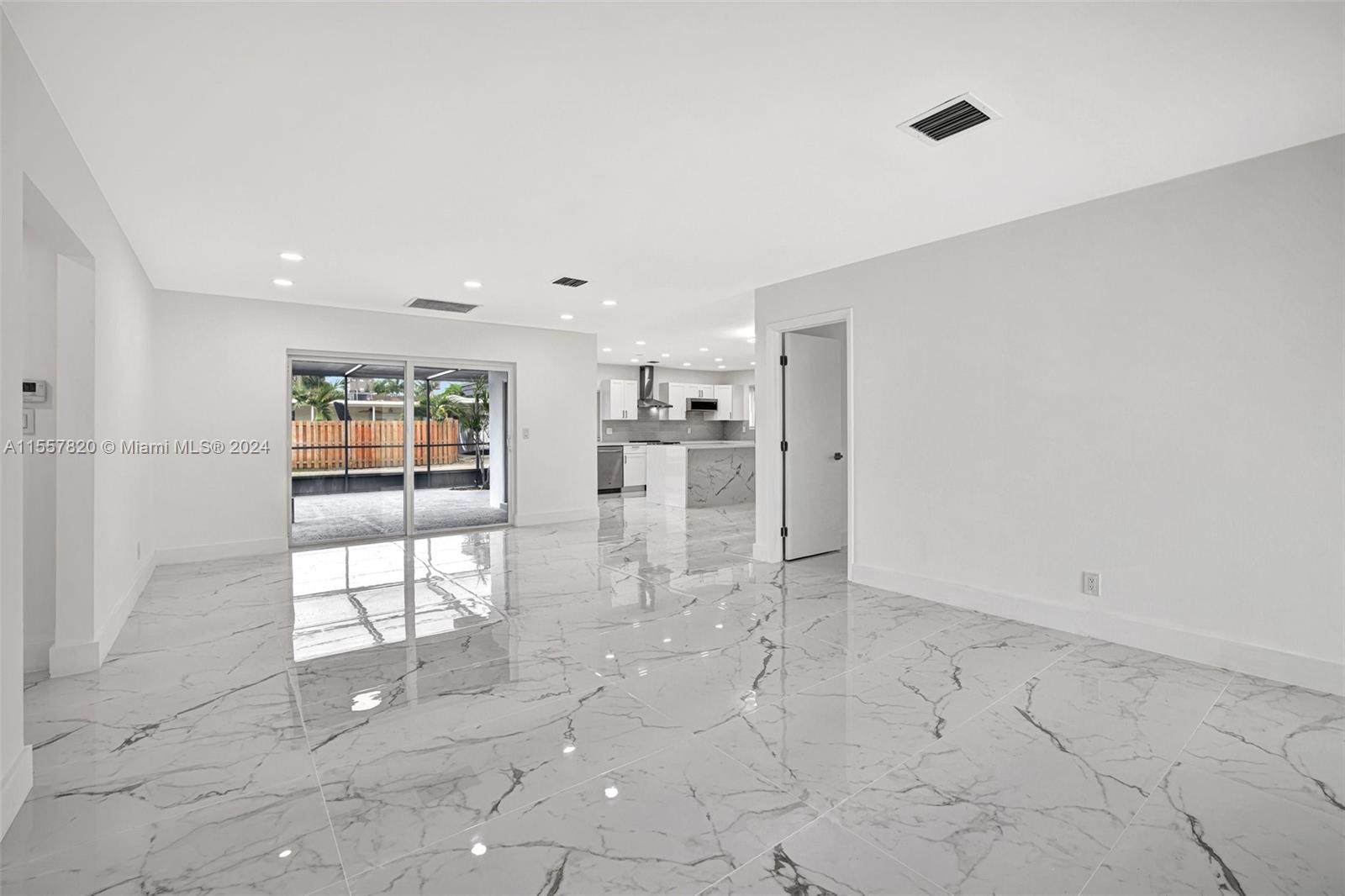 1326 Arthur St, Hollywood, Florida 33019, 3 Bedrooms Bedrooms, ,2 BathroomsBathrooms,Residential,For Sale,1326 Arthur St,A11557820