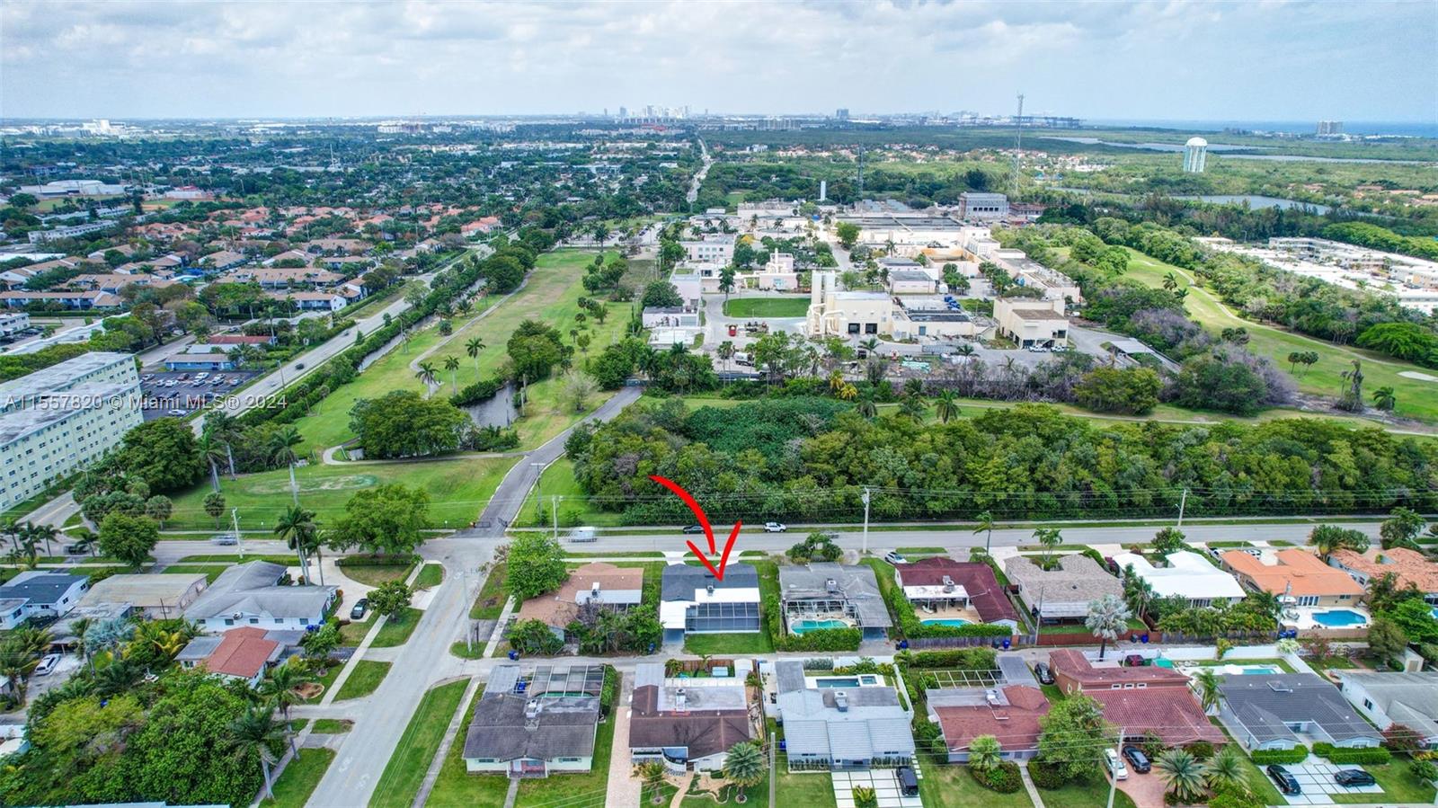 1326 Arthur St, Hollywood, Florida 33019, 3 Bedrooms Bedrooms, ,2 BathroomsBathrooms,Residential,For Sale,1326 Arthur St,A11557820