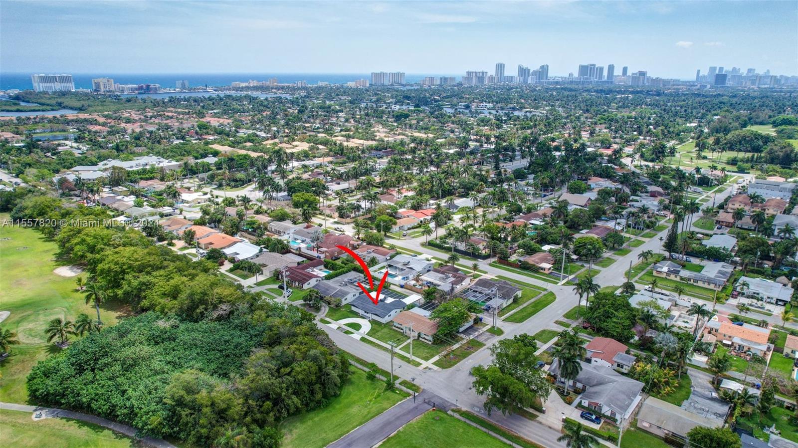 1326 Arthur St, Hollywood, Florida 33019, 3 Bedrooms Bedrooms, ,2 BathroomsBathrooms,Residential,For Sale,1326 Arthur St,A11557820