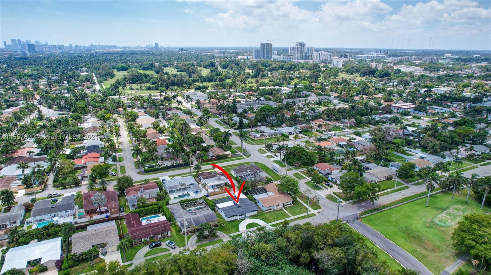 1326 Arthur St, Hollywood, Florida 33019, 3 Bedrooms Bedrooms, ,2 BathroomsBathrooms,Residential,For Sale,1326 Arthur St,A11557820