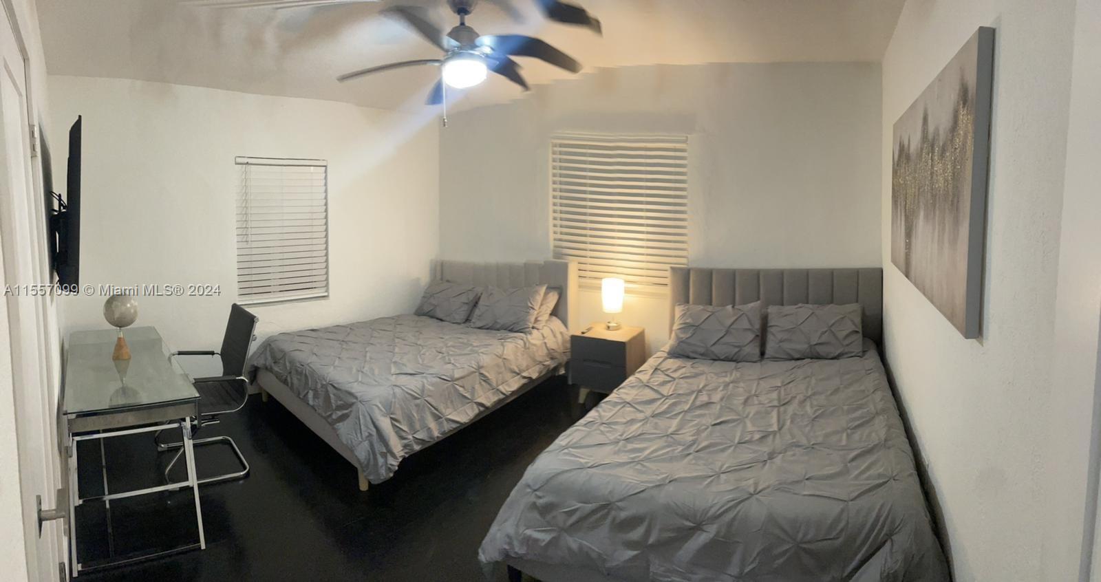 1955 Washington St, Hollywood, Florida 33020, 3 Bedrooms Bedrooms, ,2 BathroomsBathrooms,Residential,For Sale,1955 Washington St,A11557099