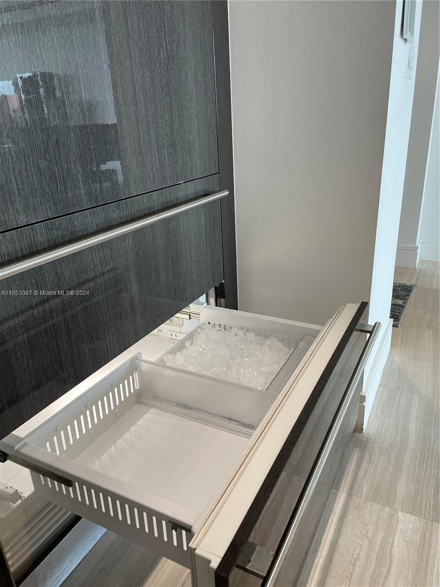 3300 NE 188th St 409, Aventura, Florida 33180, 4 Bedrooms Bedrooms, ,4 BathroomsBathrooms,Residentiallease,For Rent,3300 NE 188th St 409,A11553087