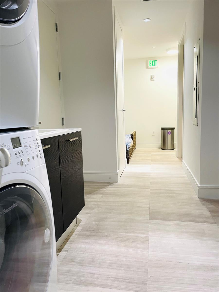 3300 NE 188th St 409, Aventura, Florida 33180, 4 Bedrooms Bedrooms, ,4 BathroomsBathrooms,Residentiallease,For Rent,3300 NE 188th St 409,A11553087