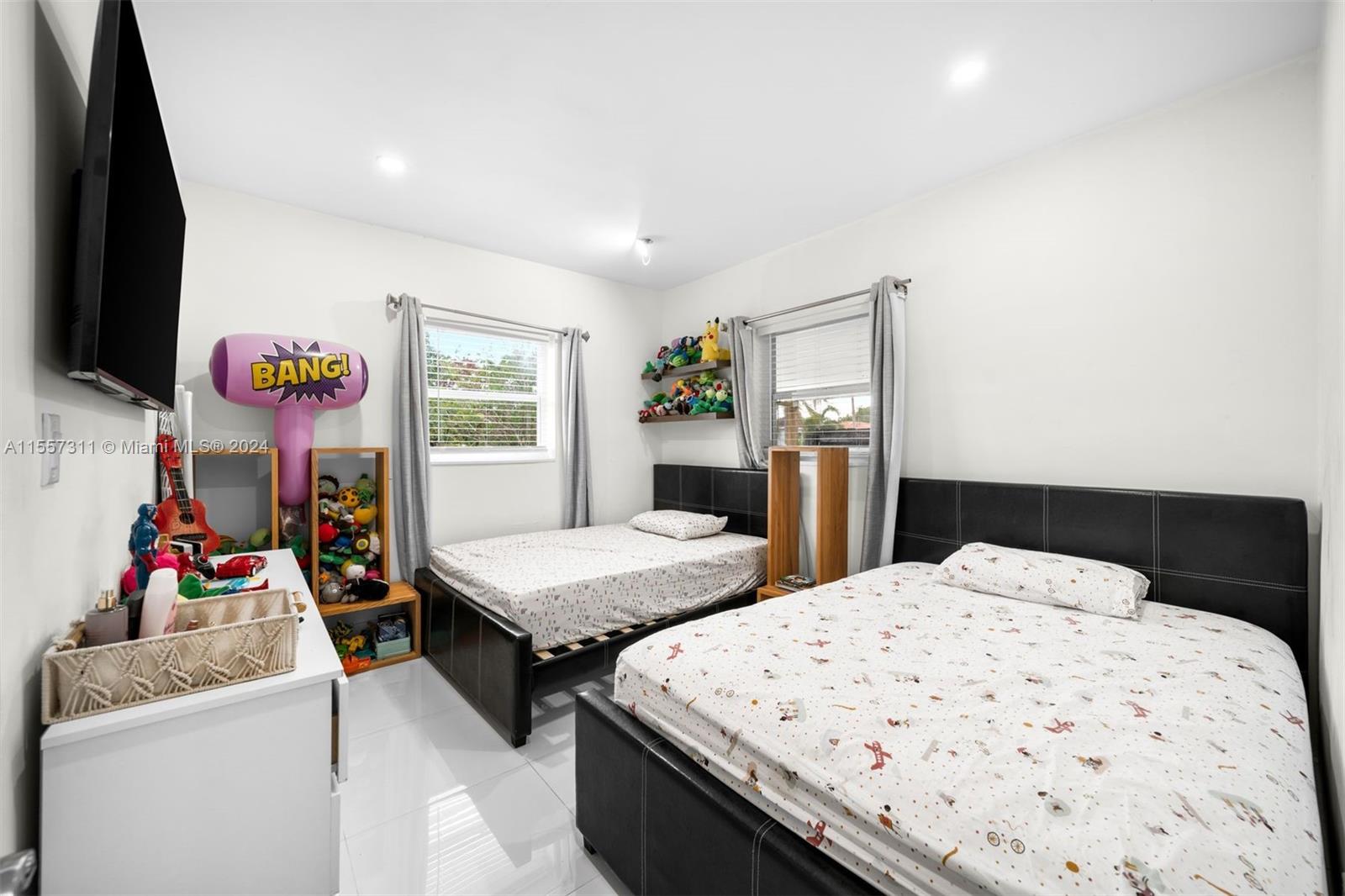 420 SW 51st Ave, Miami, Florida 33134, 3 Bedrooms Bedrooms, ,2 BathroomsBathrooms,Residential,For Sale,420 SW 51st Ave,A11557311