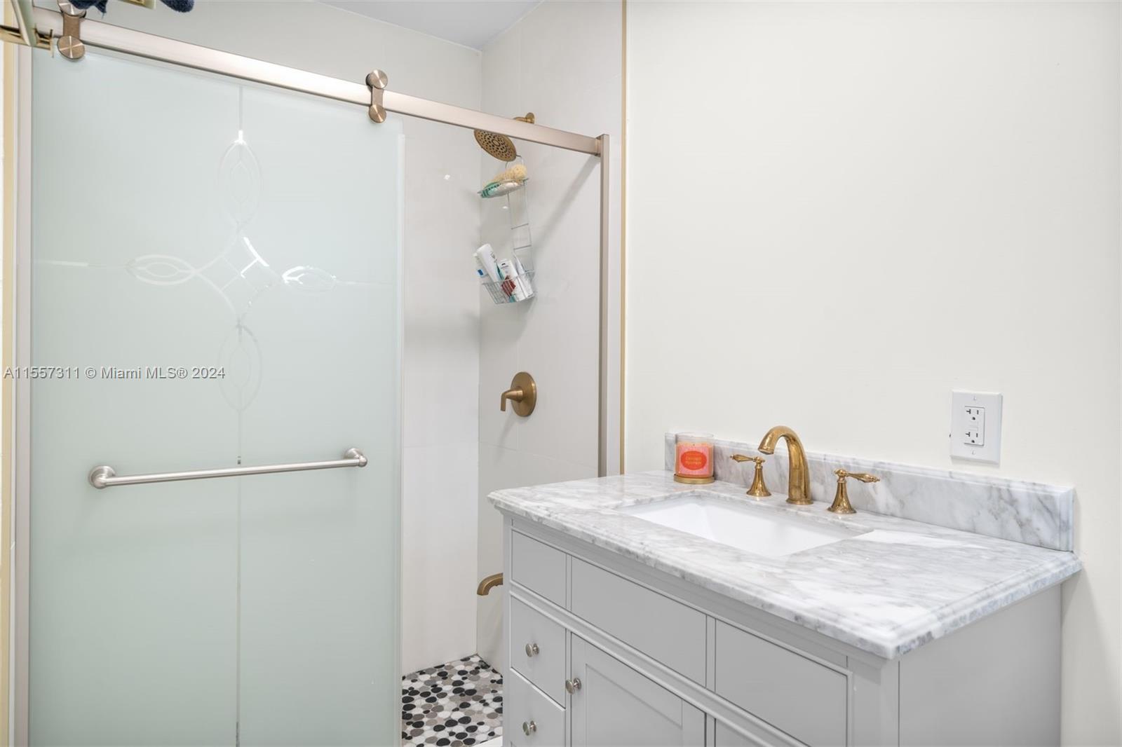 420 SW 51st Ave, Miami, Florida 33134, 3 Bedrooms Bedrooms, ,2 BathroomsBathrooms,Residential,For Sale,420 SW 51st Ave,A11557311