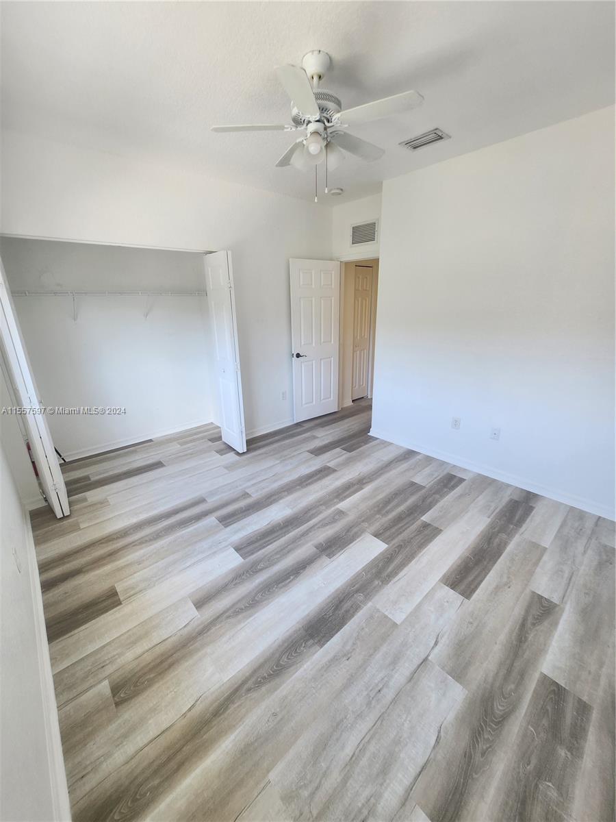 1963 SE 23rd Rd, Homestead, Florida 33035, 4 Bedrooms Bedrooms, ,3 BathroomsBathrooms,Residentiallease,For Rent,1963 SE 23rd Rd,A11557597