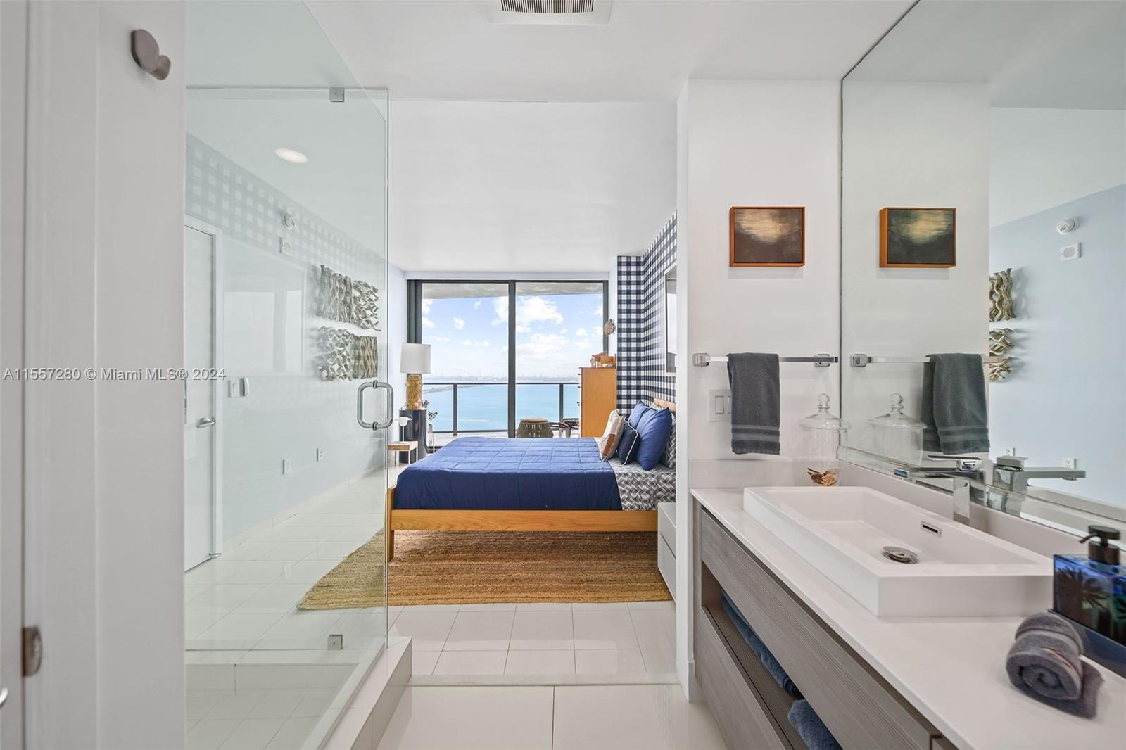 460 NE 28th St 3904, Miami, Florida 33137, 2 Bedrooms Bedrooms, ,2 BathroomsBathrooms,Residentiallease,For Rent,460 NE 28th St 3904,A11557280