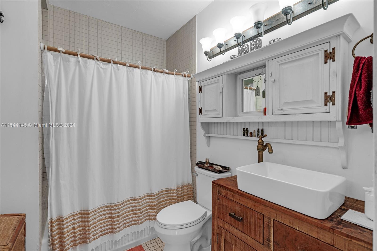 540 Majorca Ave 0, Coral Gables, Florida 33134, 3 Bedrooms Bedrooms, ,1 BathroomBathrooms,Residentiallease,For Rent,540 Majorca Ave 0,A11544145