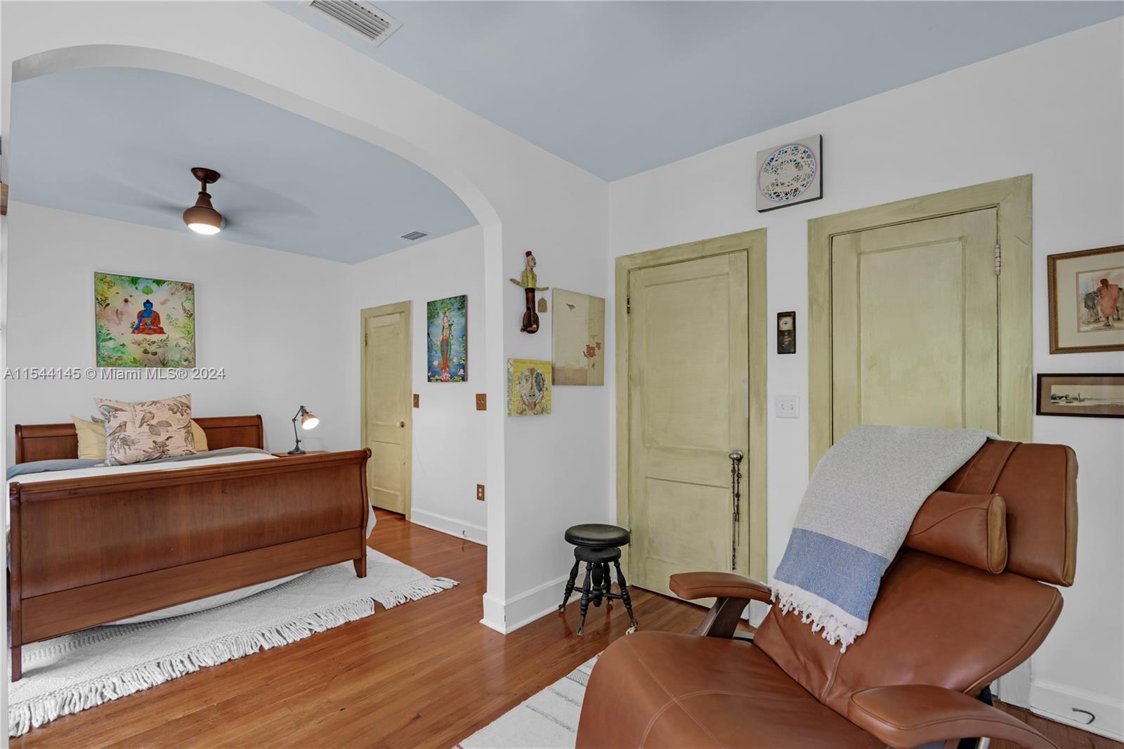 540 Majorca Ave 0, Coral Gables, Florida 33134, 3 Bedrooms Bedrooms, ,1 BathroomBathrooms,Residentiallease,For Rent,540 Majorca Ave 0,A11544145