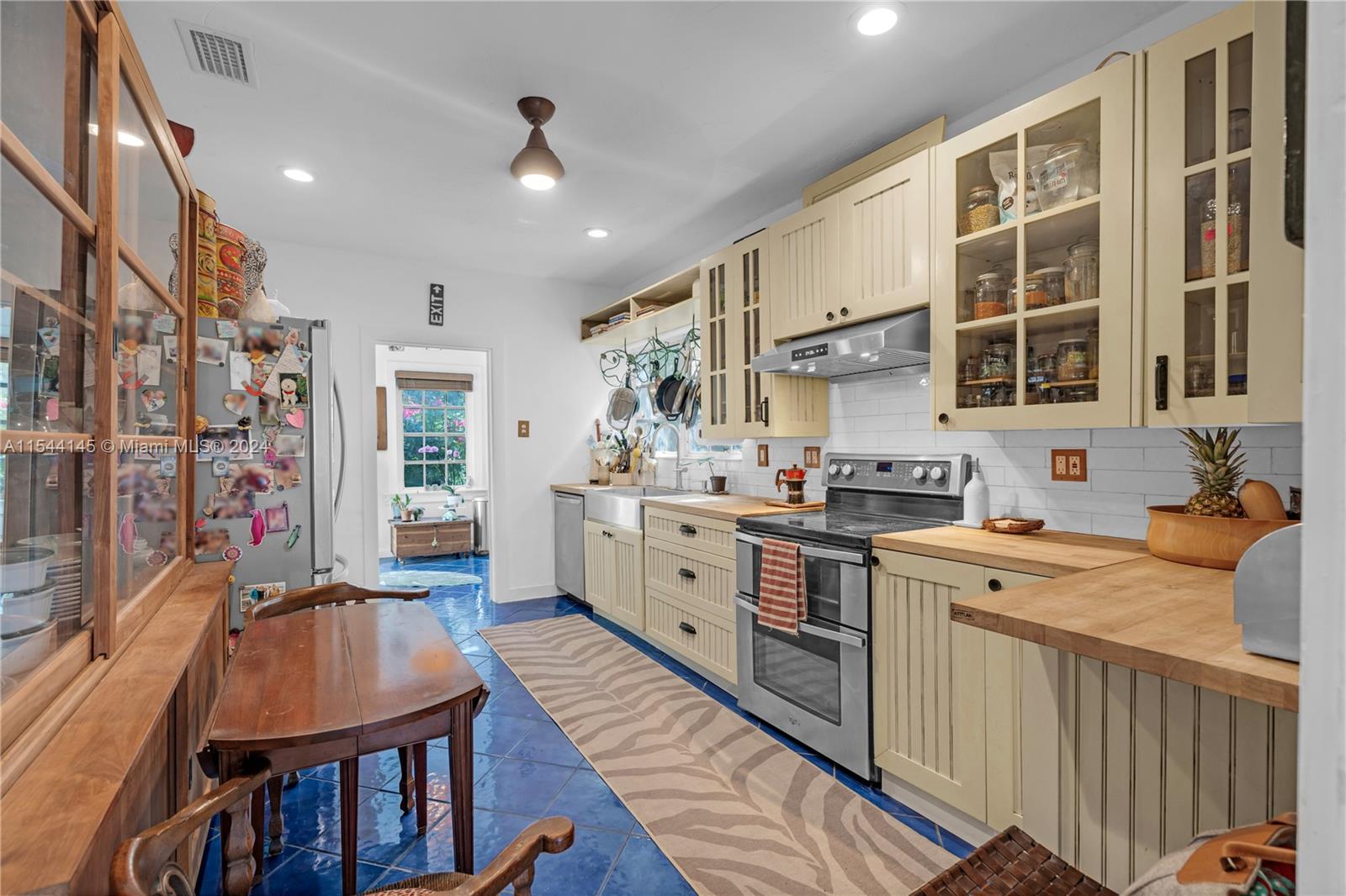 540 Majorca Ave 0, Coral Gables, Florida 33134, 3 Bedrooms Bedrooms, ,1 BathroomBathrooms,Residentiallease,For Rent,540 Majorca Ave 0,A11544145
