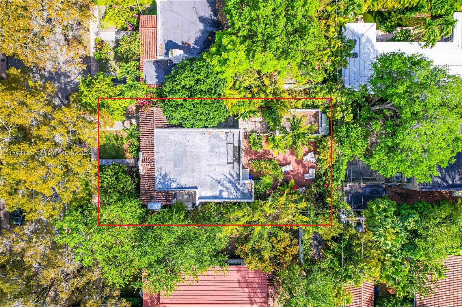540 Majorca Ave 0, Coral Gables, Florida 33134, 3 Bedrooms Bedrooms, ,1 BathroomBathrooms,Residentiallease,For Rent,540 Majorca Ave 0,A11544145