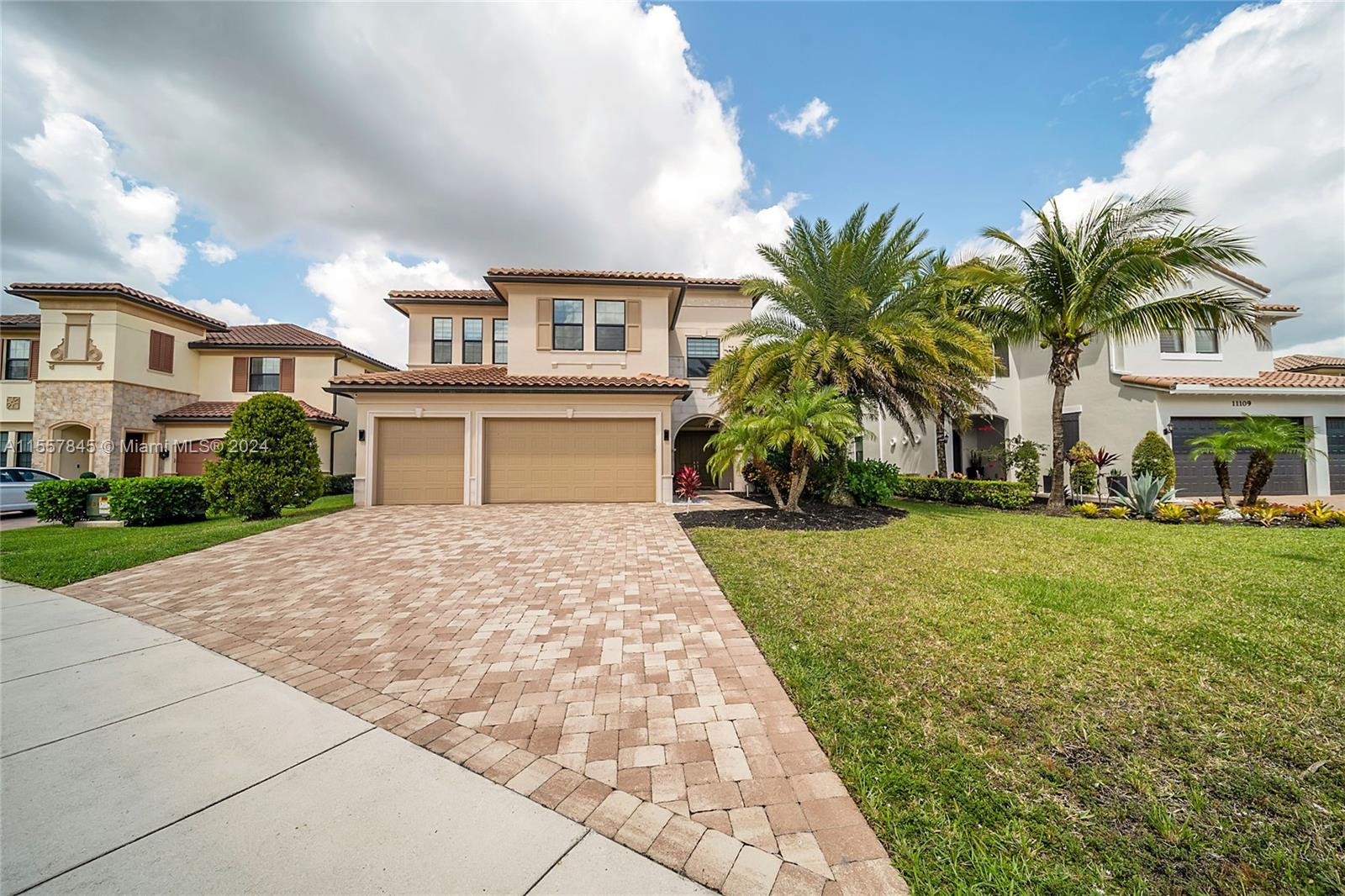 11115 NW 82nd Pl, Parkland, Florida 33076, 5 Bedrooms Bedrooms, ,4 BathroomsBathrooms,Residential,For Sale,11115 NW 82nd Pl,A11557845
