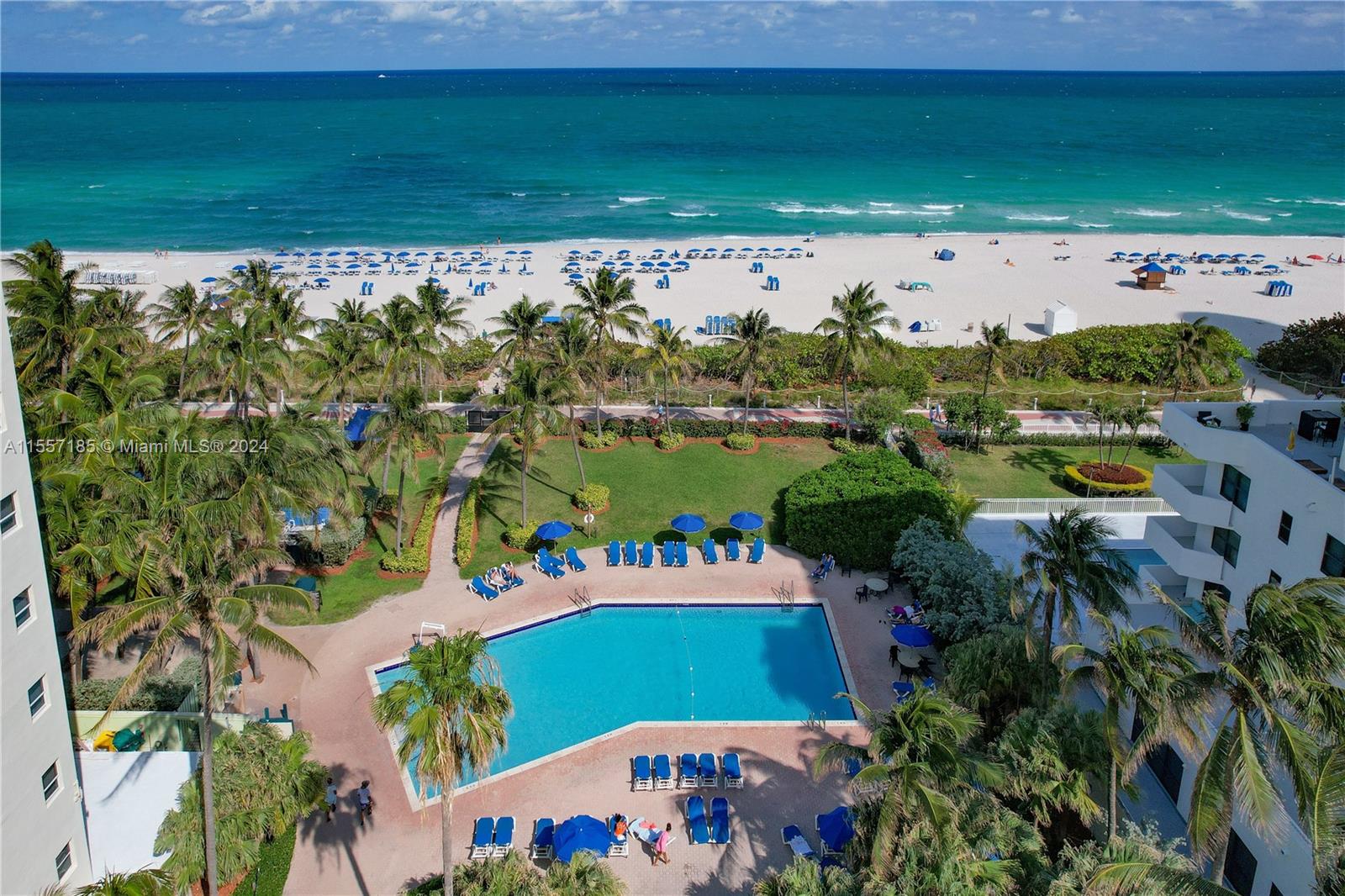4332 Collins Ave 201, Miami Beach, Florida 33140, 3 Bedrooms Bedrooms, ,3 BathroomsBathrooms,Residentiallease,For Rent,4332 Collins Ave 201,A11557185