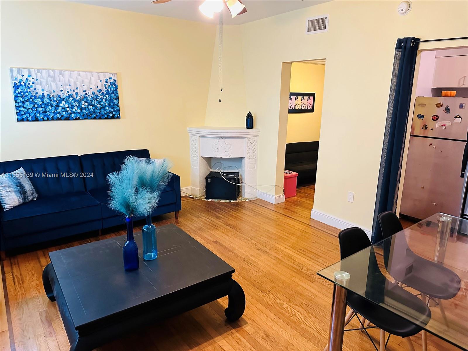 1219 Meridian Ave 2, Miami Beach, Florida 33139, 1 Bedroom Bedrooms, ,1 BathroomBathrooms,Residentiallease,For Rent,1219 Meridian Ave 2,A11555139