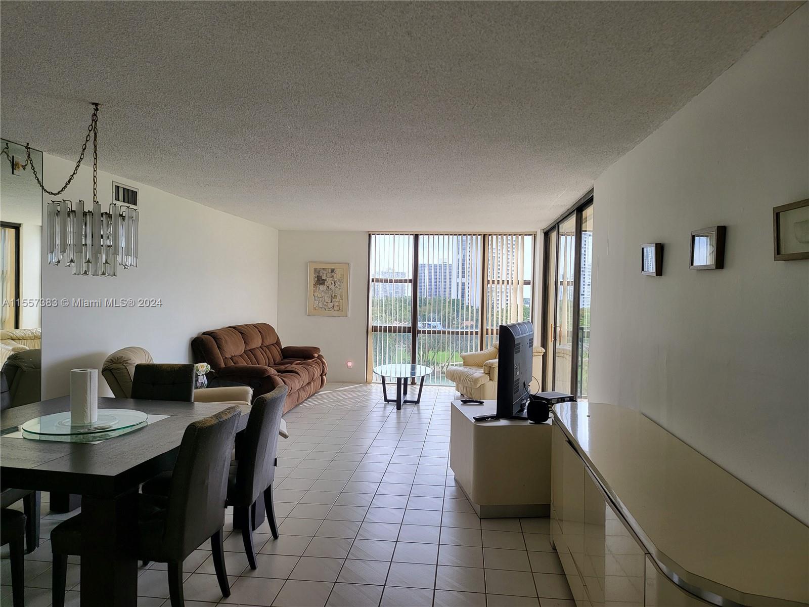20379 W Country Club Dr 733, Aventura, Florida 33180, 2 Bedrooms Bedrooms, ,2 BathroomsBathrooms,Residential,For Sale,20379 W Country Club Dr 733,A11557383