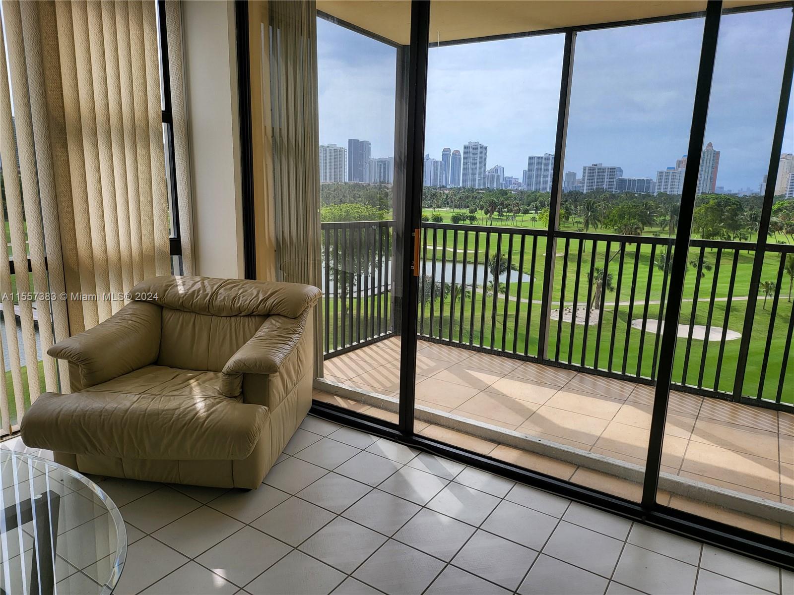 20379 W Country Club Dr 733, Aventura, Florida 33180, 2 Bedrooms Bedrooms, ,2 BathroomsBathrooms,Residential,For Sale,20379 W Country Club Dr 733,A11557383