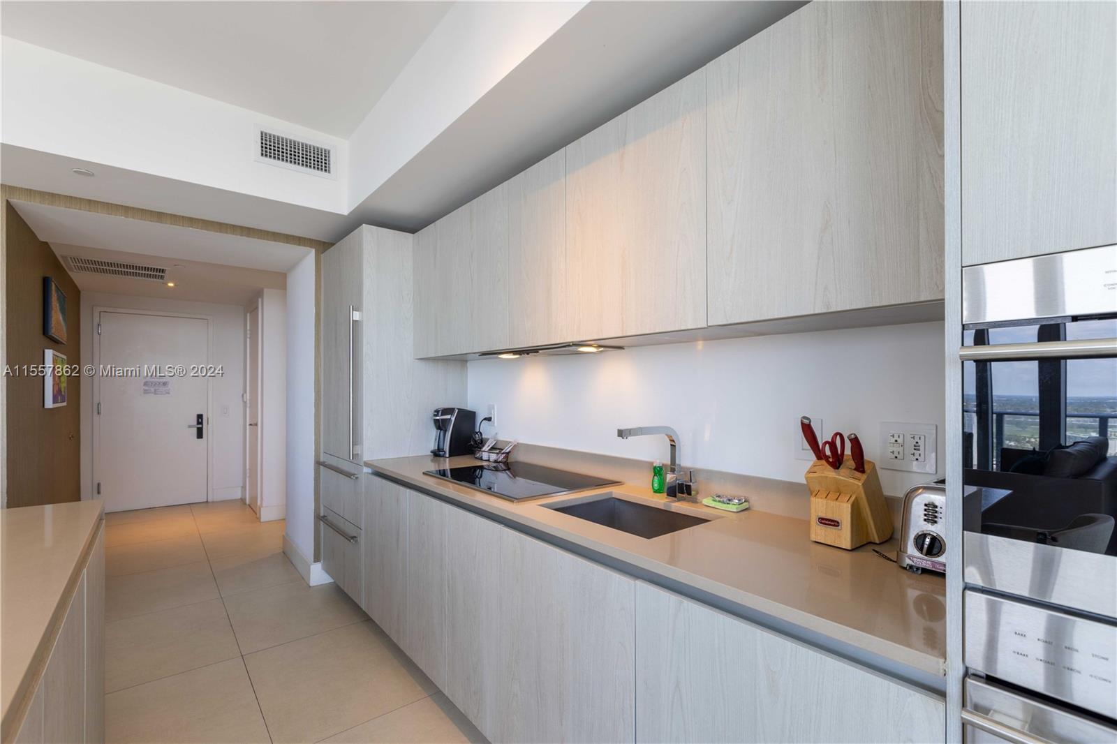 4111 S Ocean Dr 2111, Hollywood, Florida 33019, 2 Bedrooms Bedrooms, ,2 BathroomsBathrooms,Residential,For Sale,4111 S Ocean Dr 2111,A11557862