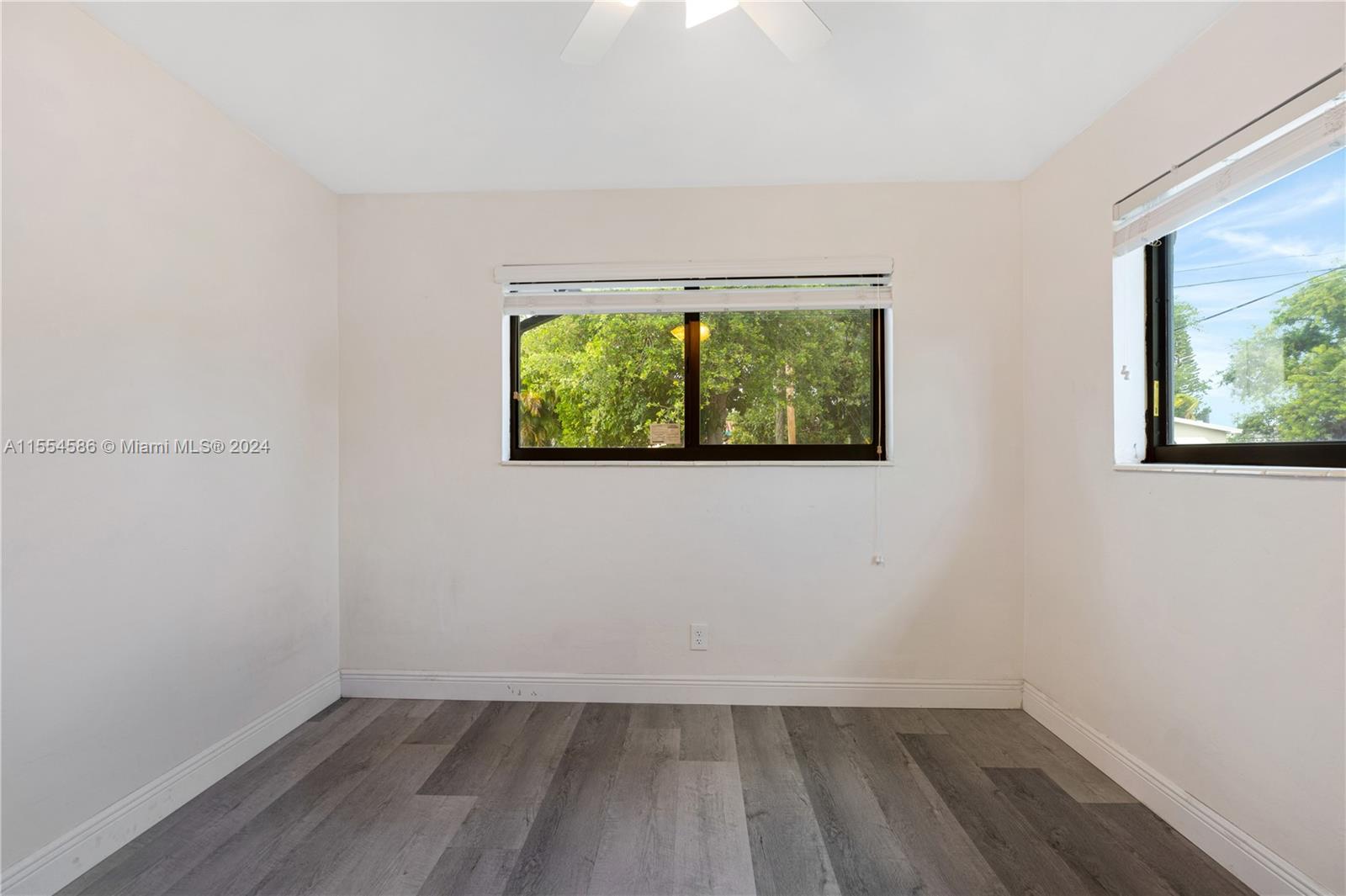 3309 Roosevelt St, Hollywood, Florida 33021, 3 Bedrooms Bedrooms, ,2 BathroomsBathrooms,Residential,For Sale,3309 Roosevelt St,A11554586