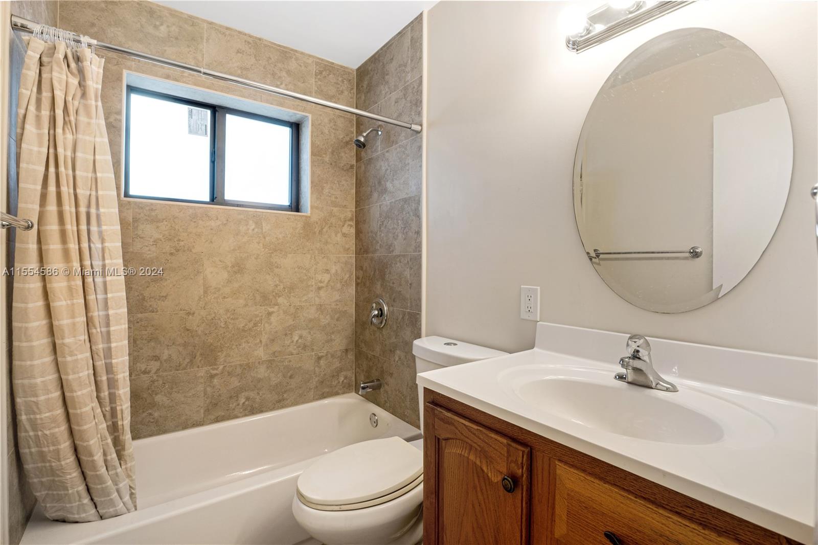 3309 Roosevelt St, Hollywood, Florida 33021, 3 Bedrooms Bedrooms, ,2 BathroomsBathrooms,Residential,For Sale,3309 Roosevelt St,A11554586