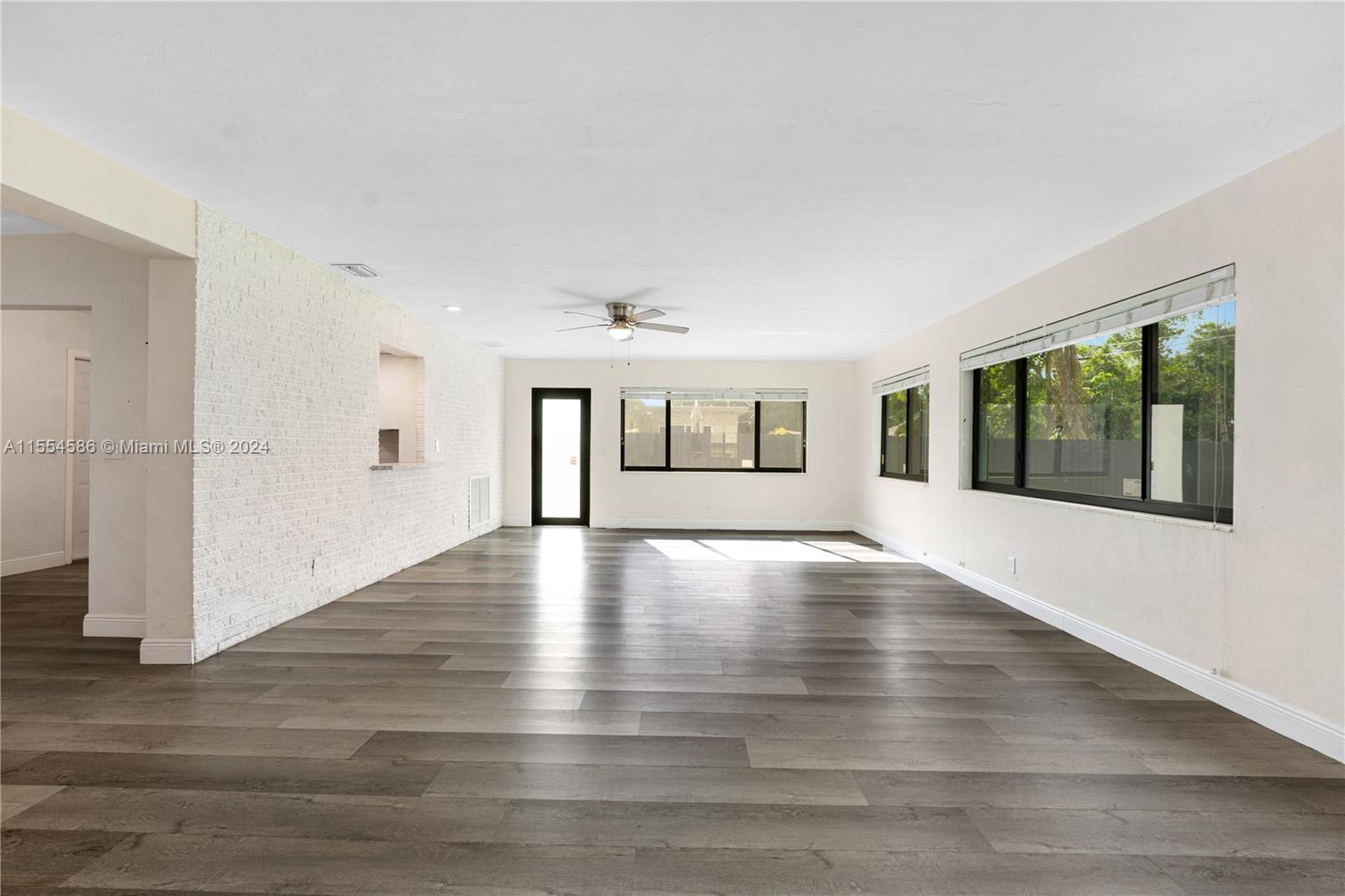 3309 Roosevelt St, Hollywood, Florida 33021, 3 Bedrooms Bedrooms, ,2 BathroomsBathrooms,Residential,For Sale,3309 Roosevelt St,A11554586