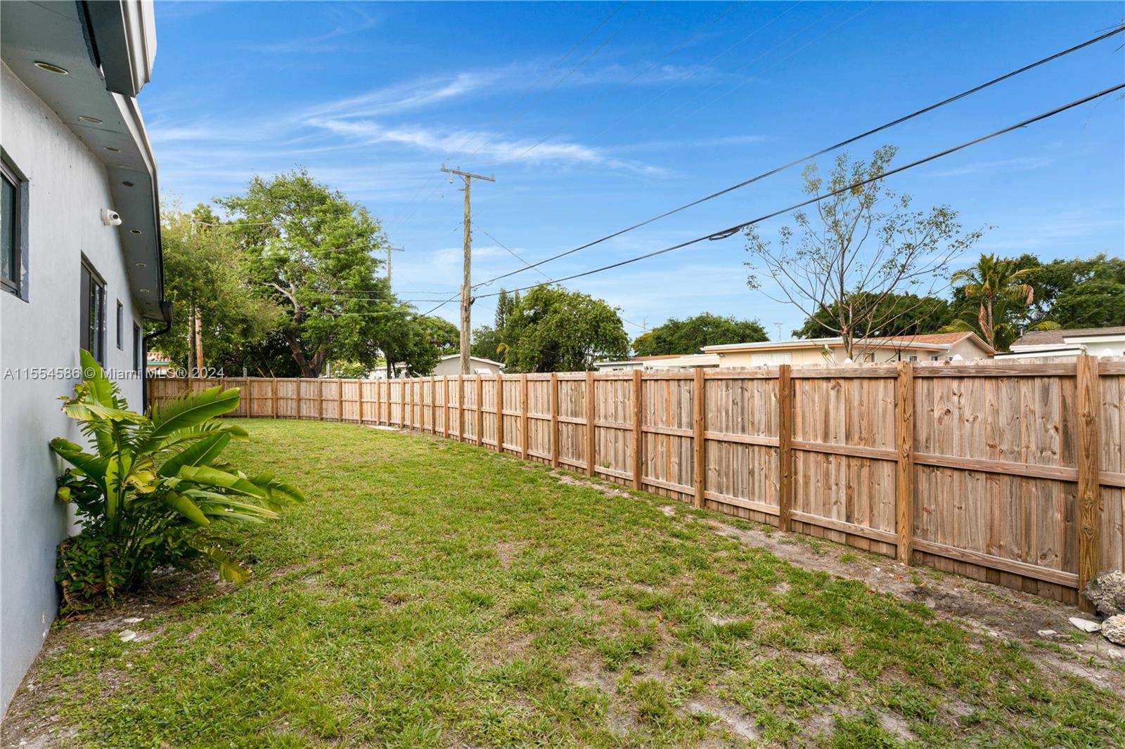 3309 Roosevelt St, Hollywood, Florida 33021, 3 Bedrooms Bedrooms, ,2 BathroomsBathrooms,Residential,For Sale,3309 Roosevelt St,A11554586