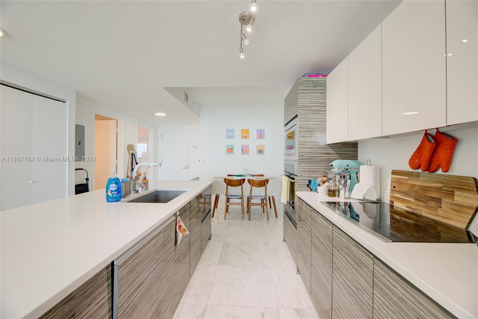 460 NE 28th St 3606, Miami, Florida 33137, 2 Bedrooms Bedrooms, ,2 BathroomsBathrooms,Residential,For Sale,460 NE 28th St 3606,A11557764