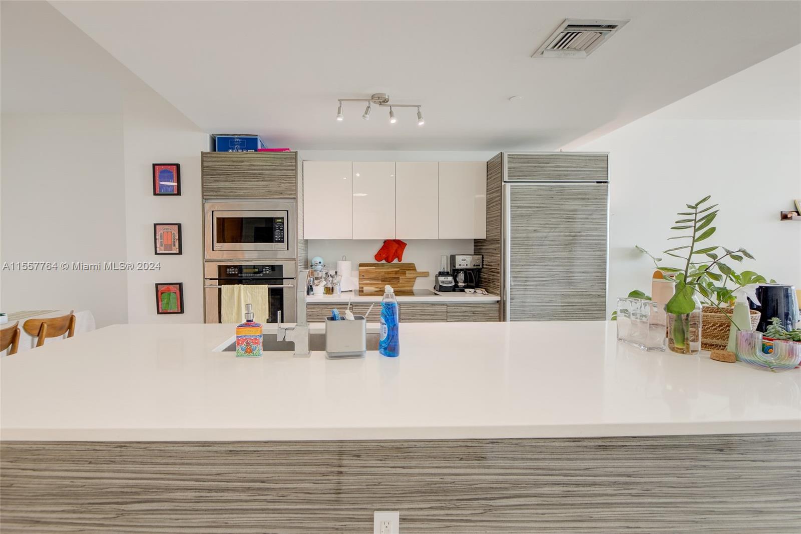 460 NE 28th St 3606, Miami, Florida 33137, 2 Bedrooms Bedrooms, ,2 BathroomsBathrooms,Residential,For Sale,460 NE 28th St 3606,A11557764