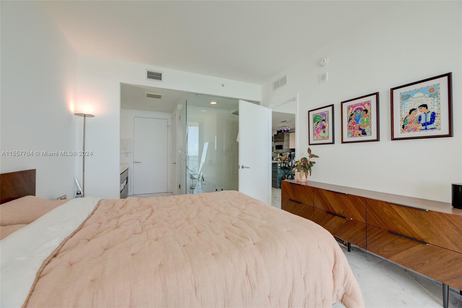 460 NE 28th St 3606, Miami, Florida 33137, 2 Bedrooms Bedrooms, ,2 BathroomsBathrooms,Residential,For Sale,460 NE 28th St 3606,A11557764