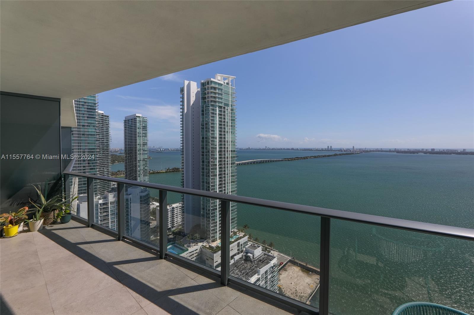 460 NE 28th St 3606, Miami, Florida 33137, 2 Bedrooms Bedrooms, ,2 BathroomsBathrooms,Residential,For Sale,460 NE 28th St 3606,A11557764