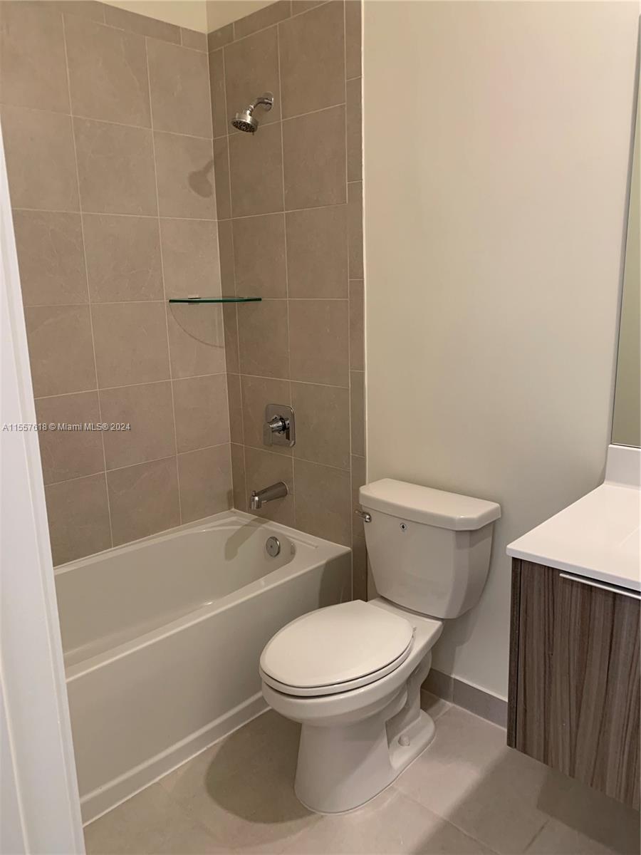 8015 NW 104 Ave 24, Doral, Florida 33178, 2 Bedrooms Bedrooms, ,2 BathroomsBathrooms,Residentiallease,For Rent,8015 NW 104 Ave 24,A11557618