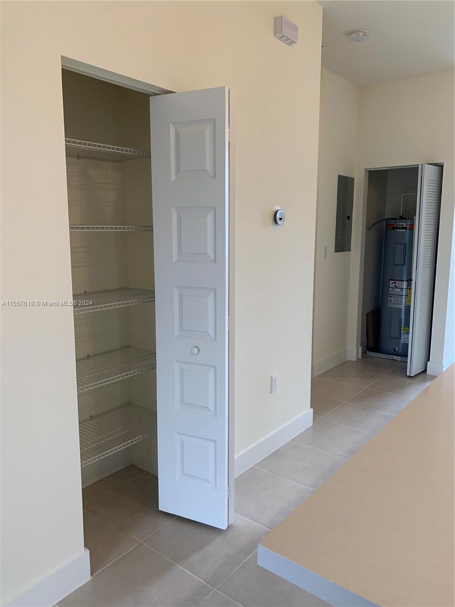 8015 NW 104 Ave 24, Doral, Florida 33178, 2 Bedrooms Bedrooms, ,2 BathroomsBathrooms,Residentiallease,For Rent,8015 NW 104 Ave 24,A11557618