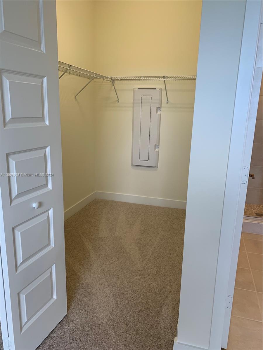 8015 NW 104 Ave 24, Doral, Florida 33178, 2 Bedrooms Bedrooms, ,2 BathroomsBathrooms,Residentiallease,For Rent,8015 NW 104 Ave 24,A11557618