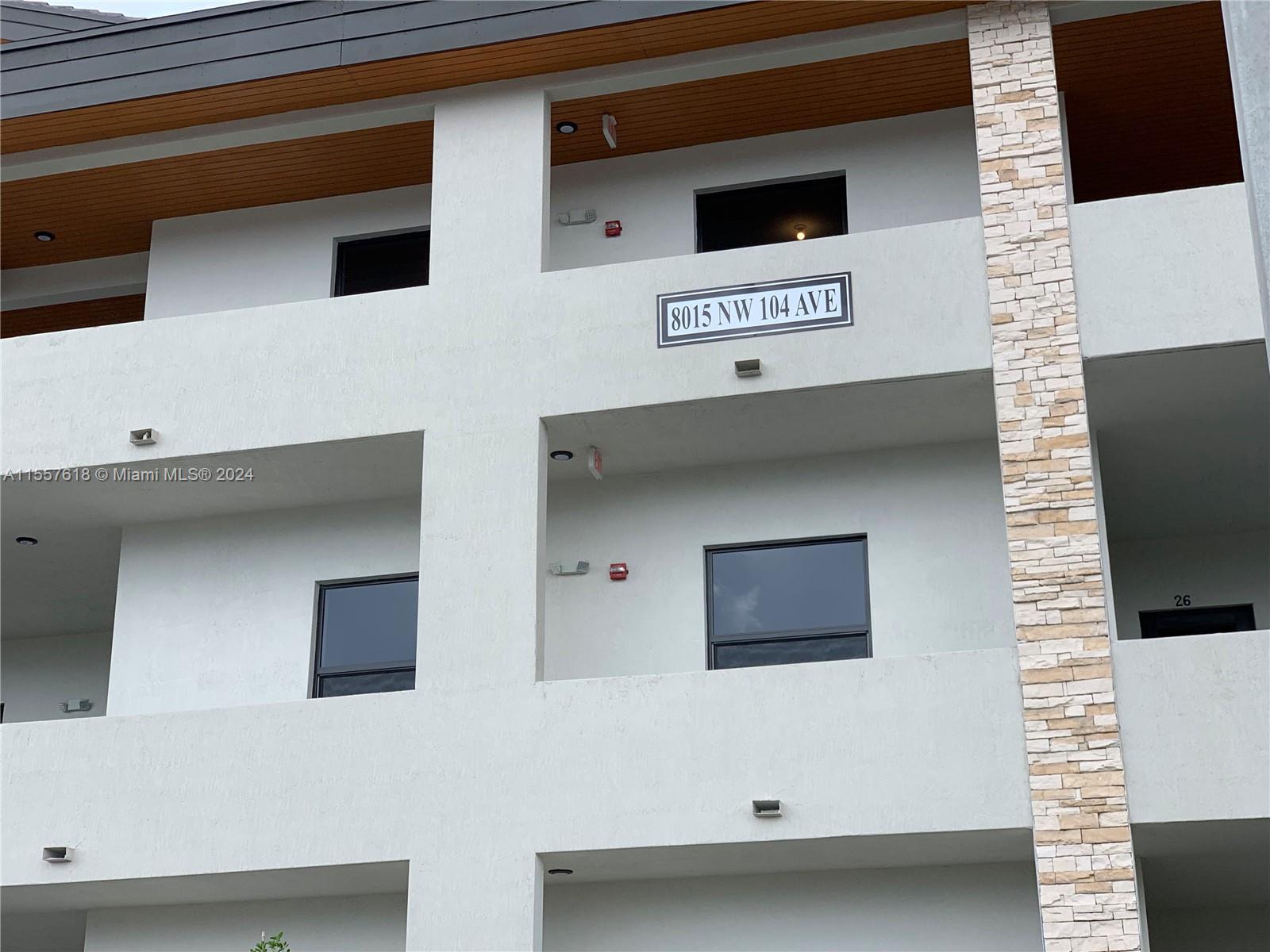 8015 NW 104 Ave 24, Doral, Florida 33178, 2 Bedrooms Bedrooms, ,2 BathroomsBathrooms,Residentiallease,For Rent,8015 NW 104 Ave 24,A11557618