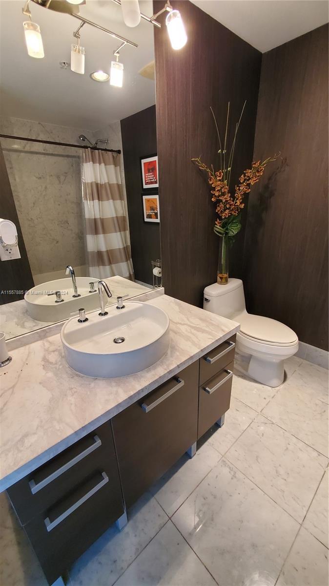 253 NE 2nd St 3407, Miami, Florida 33132, ,1 BathroomBathrooms,Residentiallease,For Rent,253 NE 2nd St 3407,A11557885