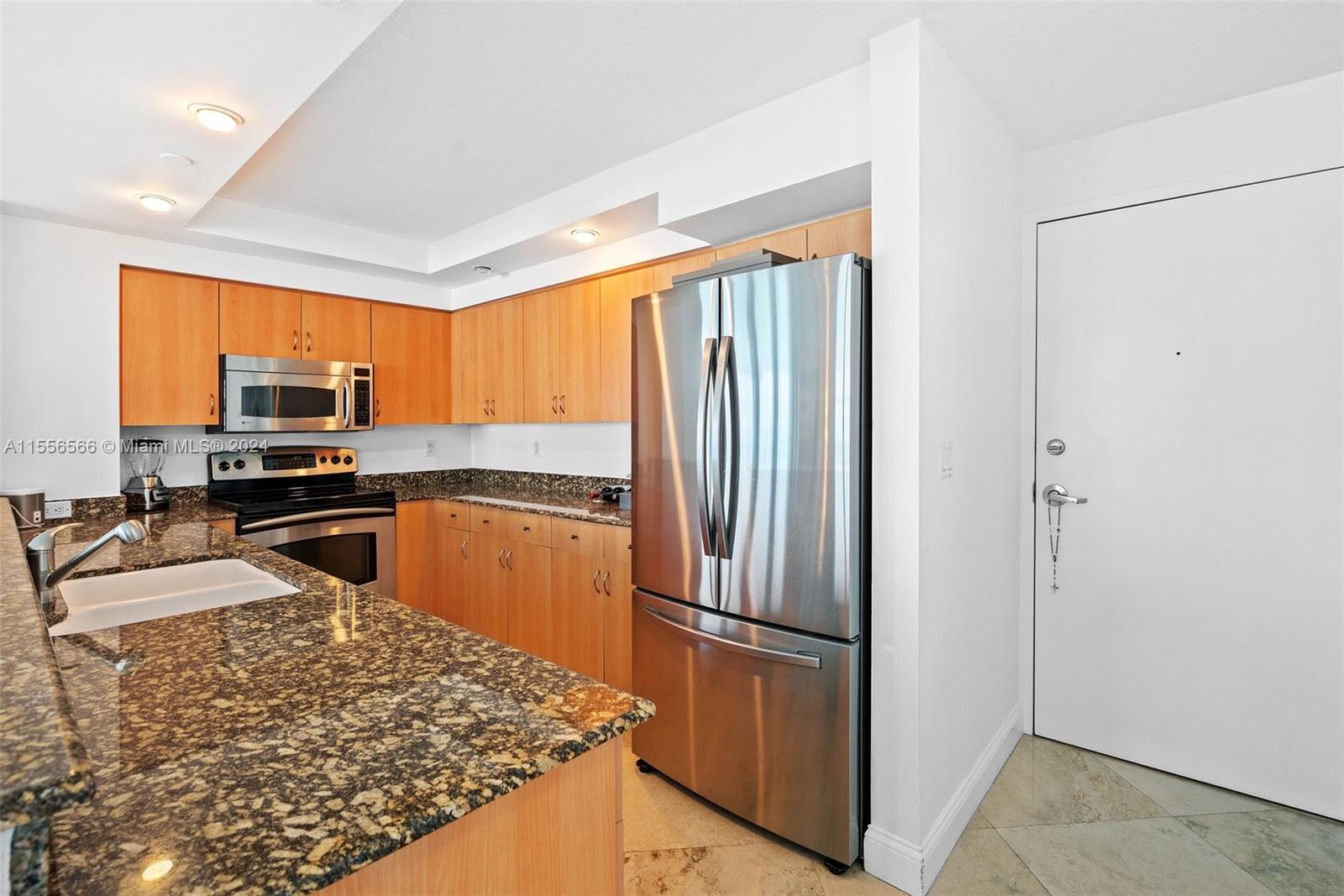 6917 Collins Ave 1402, Miami Beach, Florida 33141, 2 Bedrooms Bedrooms, ,2 BathroomsBathrooms,Residential,For Sale,6917 Collins Ave 1402,A11556566