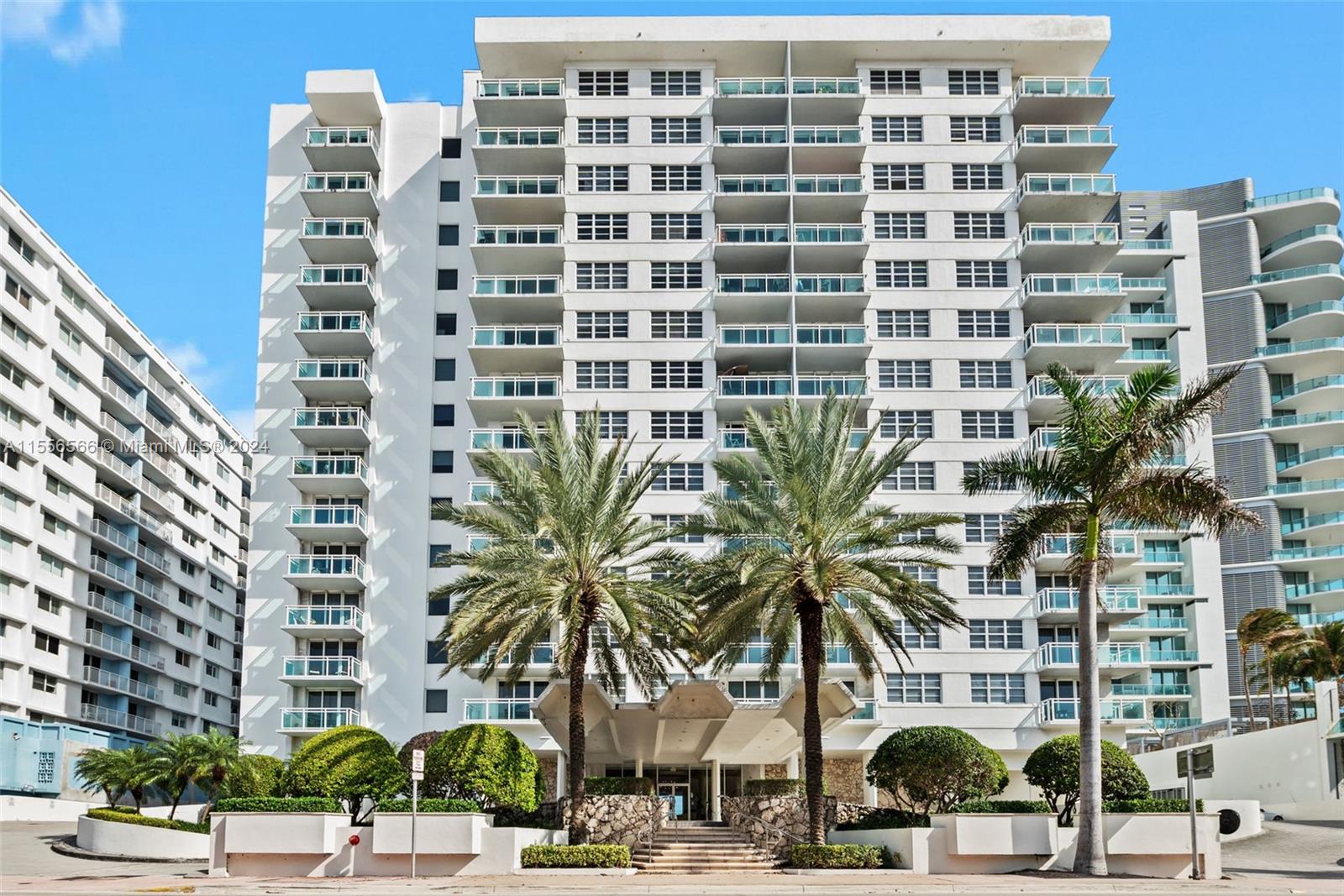 6917 Collins Ave 1402, Miami Beach, Florida 33141, 2 Bedrooms Bedrooms, ,2 BathroomsBathrooms,Residential,For Sale,6917 Collins Ave 1402,A11556566