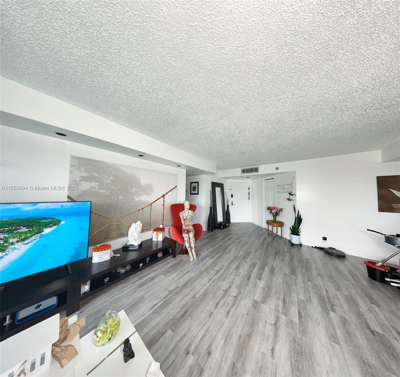 3500 Mystic Pointe Dr 401, Aventura, Florida 33180, 3 Bedrooms Bedrooms, ,3 BathroomsBathrooms,Residential,For Sale,3500 Mystic Pointe Dr 401,A11557894