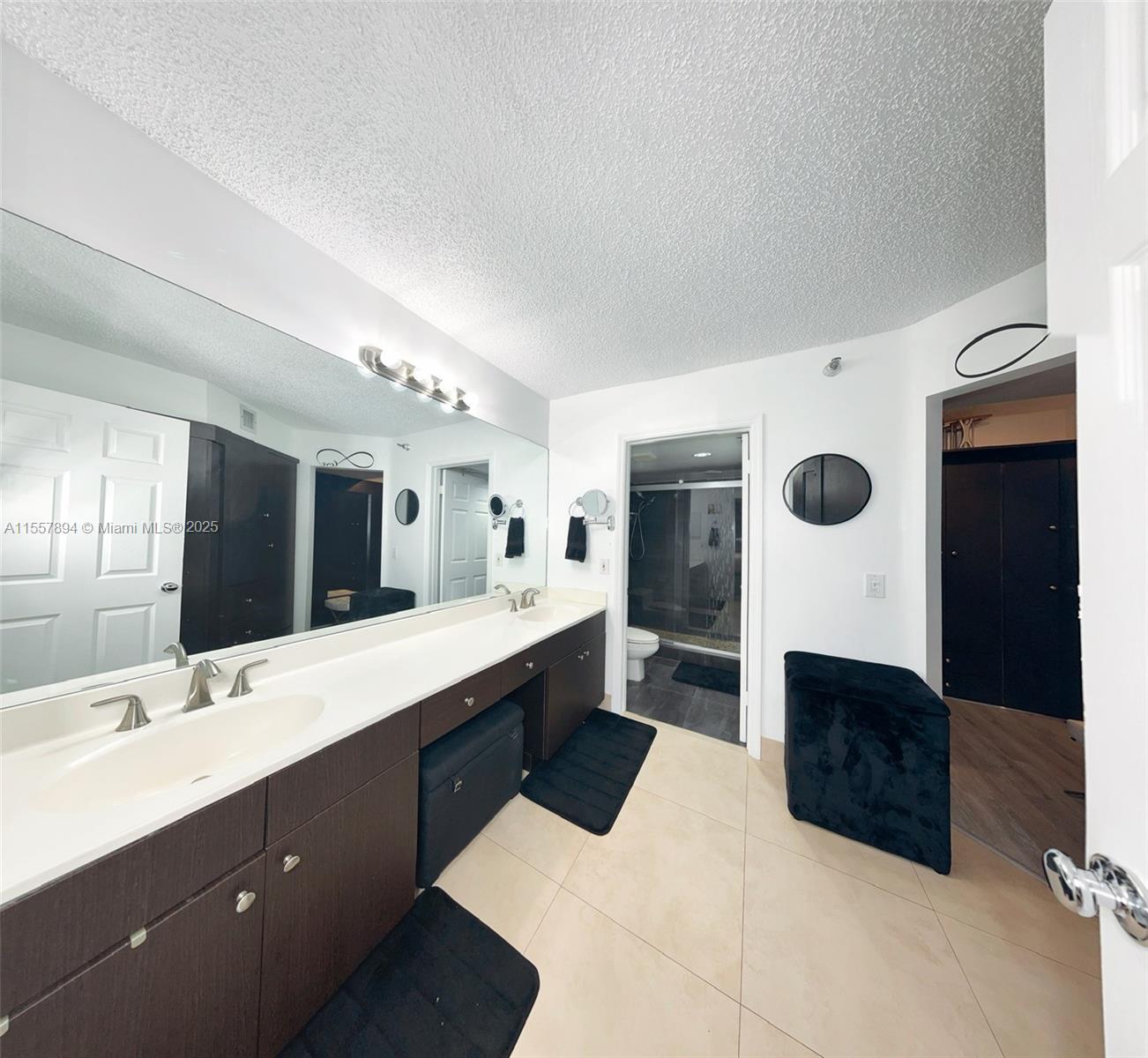 3500 Mystic Pointe Dr 401, Aventura, Florida 33180, 3 Bedrooms Bedrooms, ,3 BathroomsBathrooms,Residential,For Sale,3500 Mystic Pointe Dr 401,A11557894