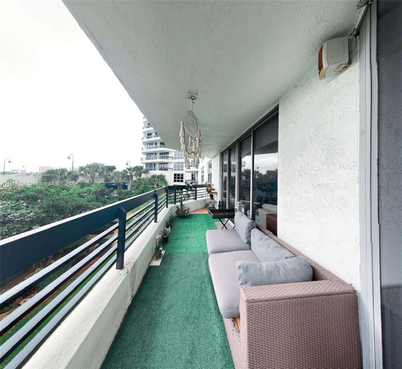 3500 Mystic Pointe Dr 401, Aventura, Florida 33180, 3 Bedrooms Bedrooms, ,3 BathroomsBathrooms,Residential,For Sale,3500 Mystic Pointe Dr 401,A11557894