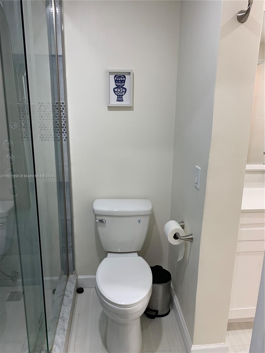 215 SE 3rd Ave 106A, Hallandale Beach, Florida 33009, 2 Bedrooms Bedrooms, ,1 BathroomBathrooms,Residential,For Sale,215 SE 3rd Ave 106A,A11557896