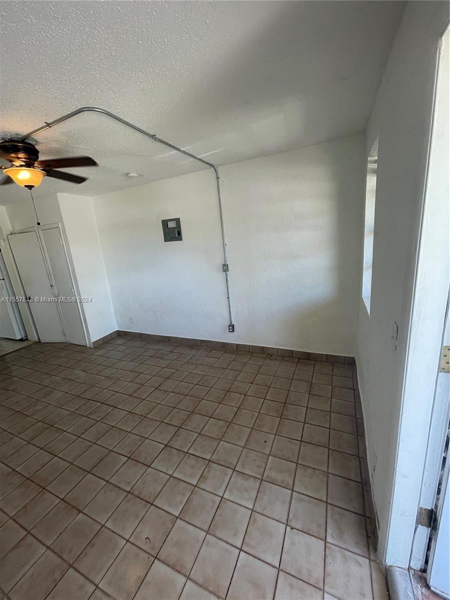 5739 Hayes St 5739, Hollywood, Florida 33021, ,1 BathroomBathrooms,Residentiallease,For Rent,5739 Hayes St 5739,A11557848