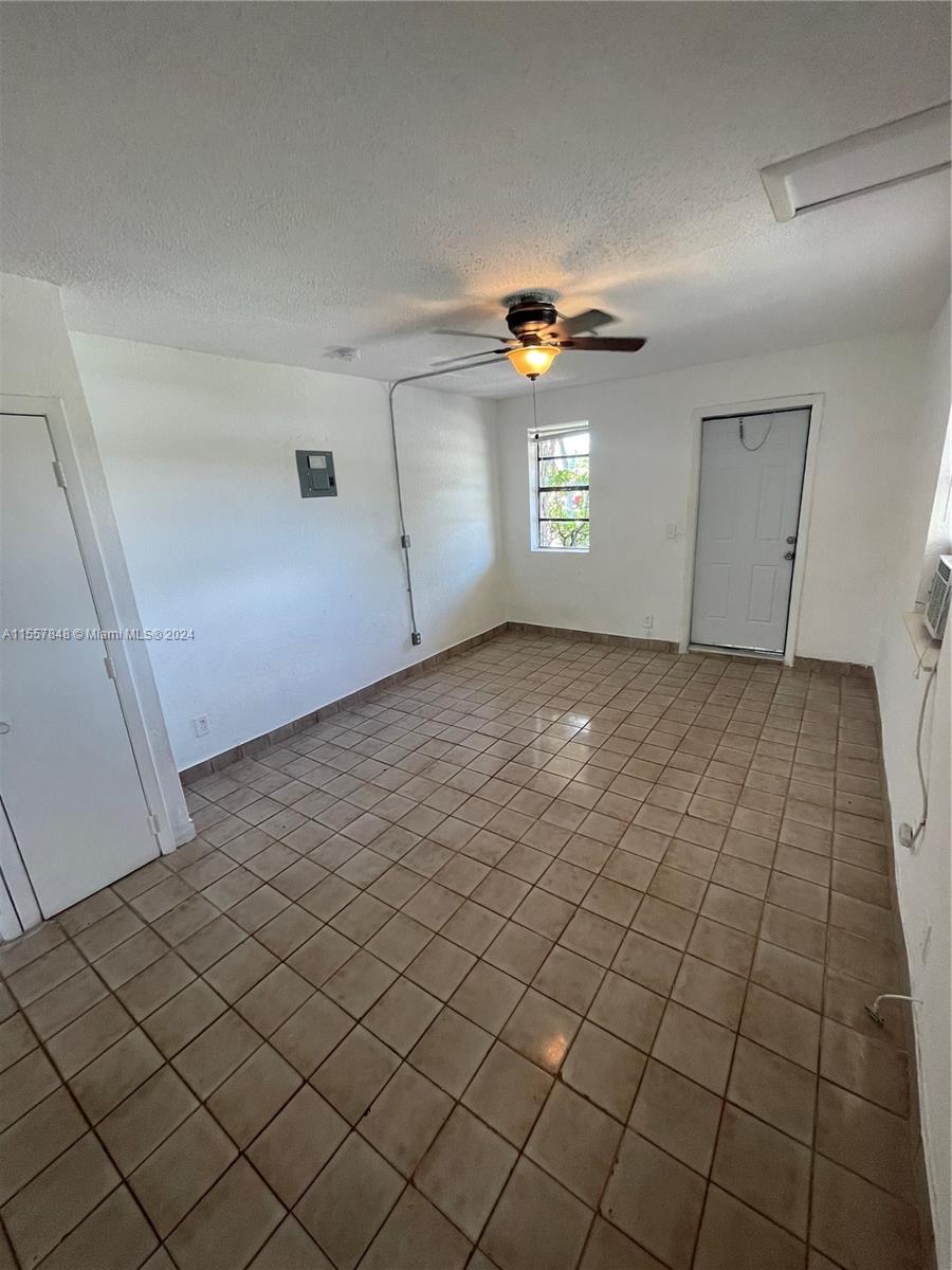 5739 Hayes St 5739, Hollywood, Florida 33021, ,1 BathroomBathrooms,Residentiallease,For Rent,5739 Hayes St 5739,A11557848