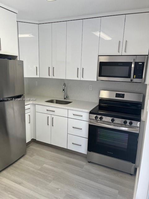 1327 SW 3rd St 6, Miami, Florida 33135, 2 Bedrooms Bedrooms, ,1 BathroomBathrooms,Residentiallease,For Rent,1327 SW 3rd St 6,A11557907