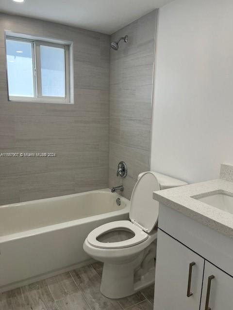 1327 SW 3rd St 6, Miami, Florida 33135, 2 Bedrooms Bedrooms, ,1 BathroomBathrooms,Residentiallease,For Rent,1327 SW 3rd St 6,A11557907