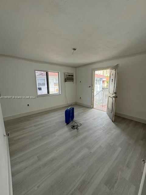 1327 SW 3rd St 6, Miami, Florida 33135, 2 Bedrooms Bedrooms, ,1 BathroomBathrooms,Residentiallease,For Rent,1327 SW 3rd St 6,A11557907