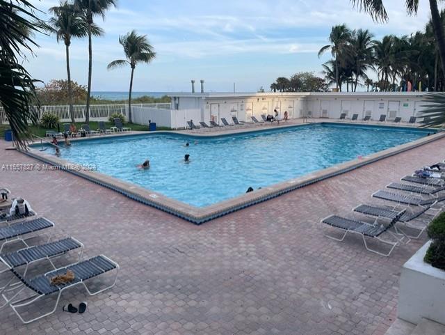 6345 Collins Ave 906, Miami Beach, Florida 33141, ,Residentiallease,For Rent,6345 Collins Ave 906,A11557827